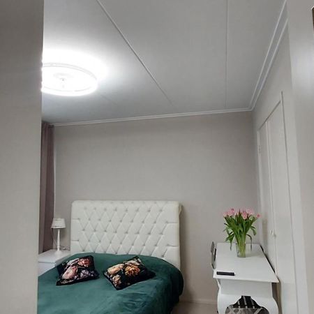 Cozy Room In Host House Near Rotterdam Maassluis Exterior foto